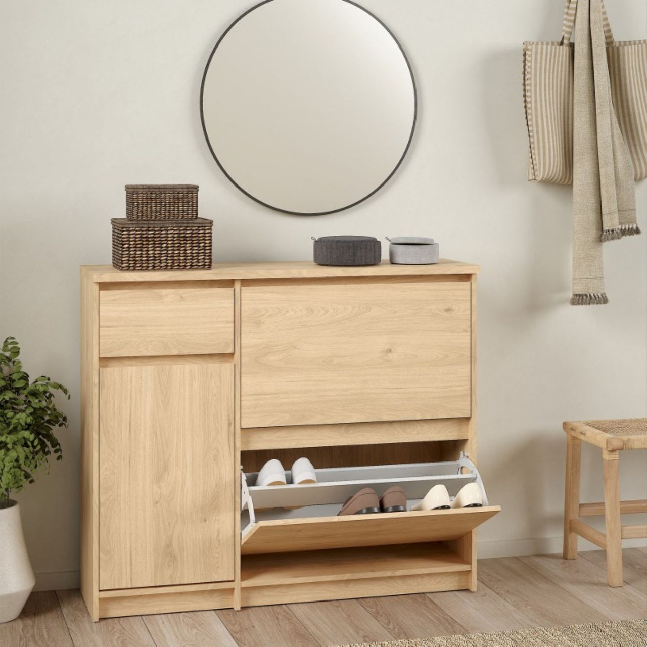 Shoe Cabinet with 2 Shoe Compartments, 1 Door and 1 Drawer in Jackson Hickory Oak