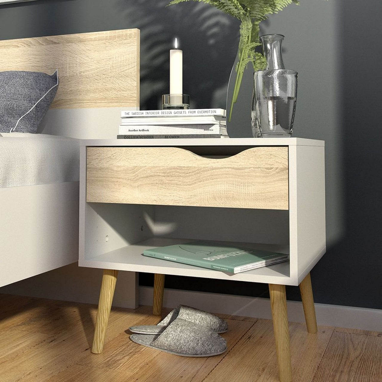 Set of 2 White and Oak 1 Drawer Bedside Tables with Shelf