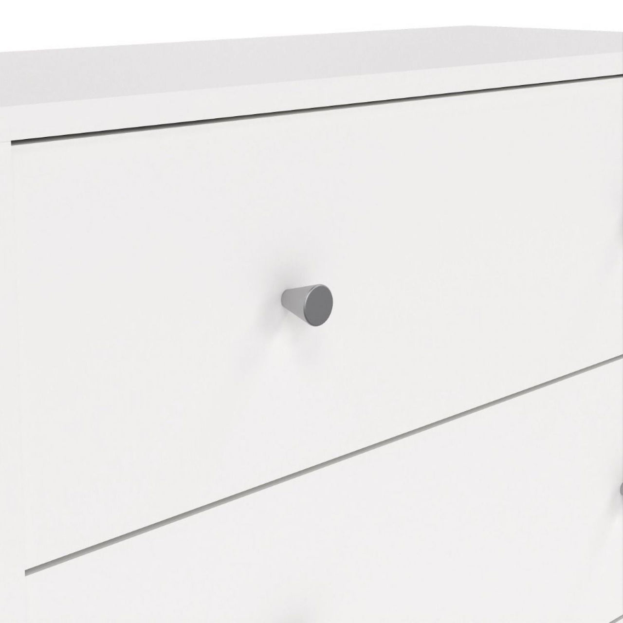 White Chest of 5 Drawers