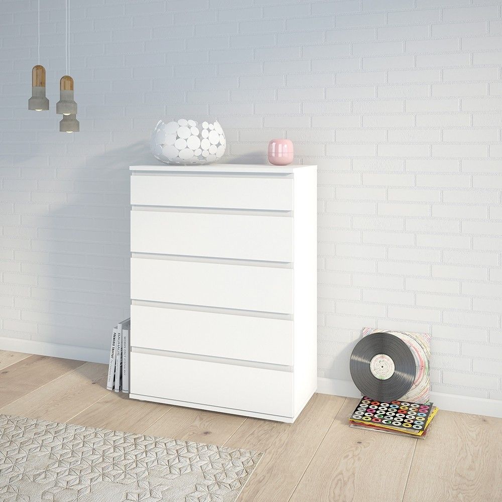 Simple White Chest of 5 Drawers No Handles 77cm Wide