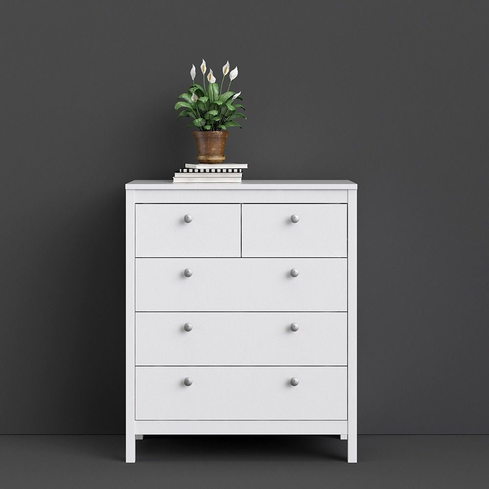 White 5 Drawer Chest With Round Metal Knobs