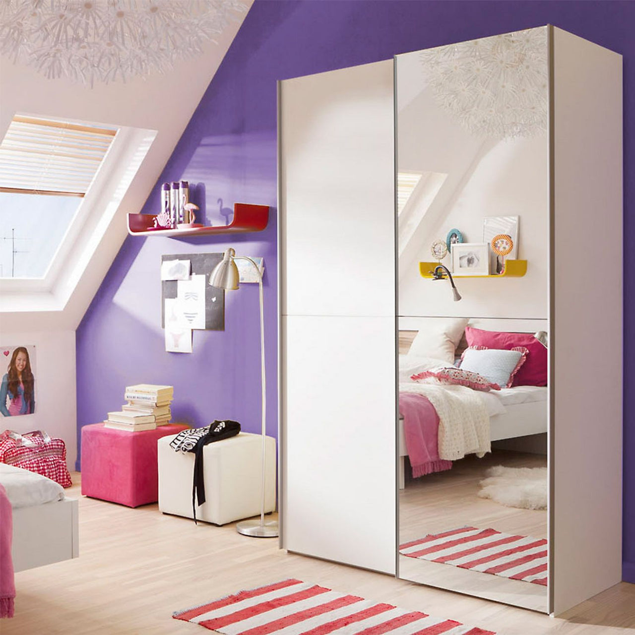 Babetta Sliding Wardrobe in Matt White with Mirrored Door