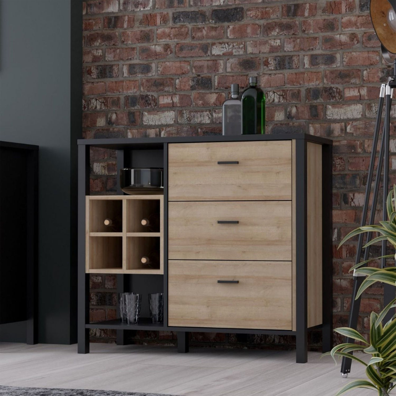 High Rock 3 Drawer Display Chest in Matt Black Riviera Oak