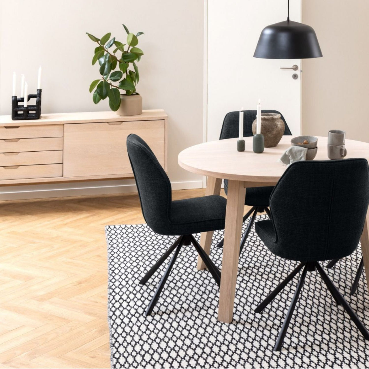 ALine Sideboard with 4 Drawers and Sliding Door in White Oak