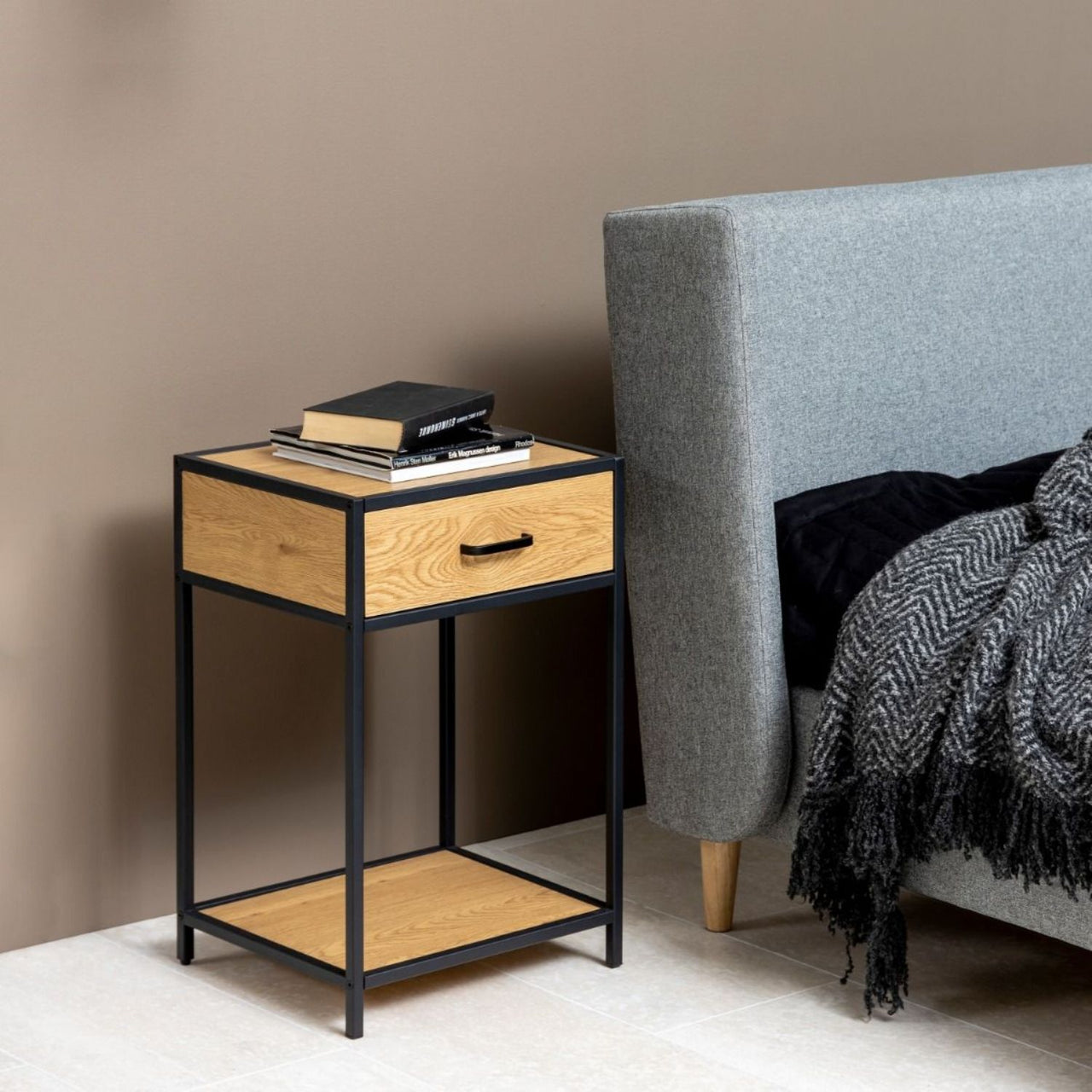 Seaford Bedside Table with 1 Drawer in Black And Oak