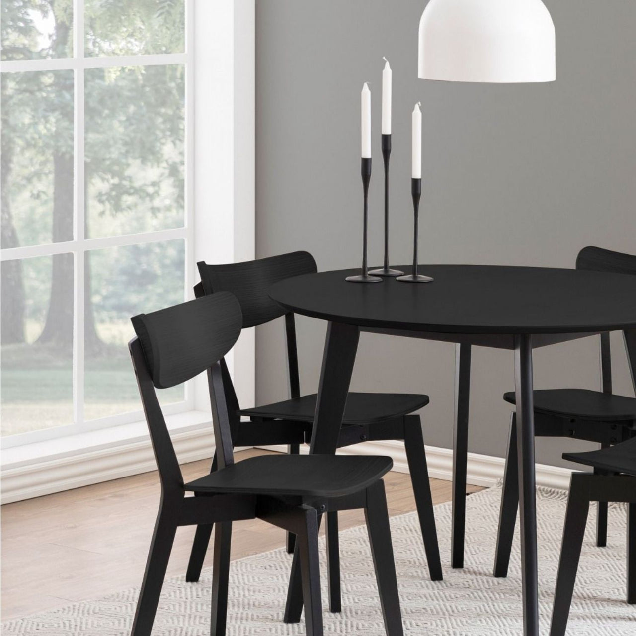 Roxby Round Dining Table in Black 105x76cm