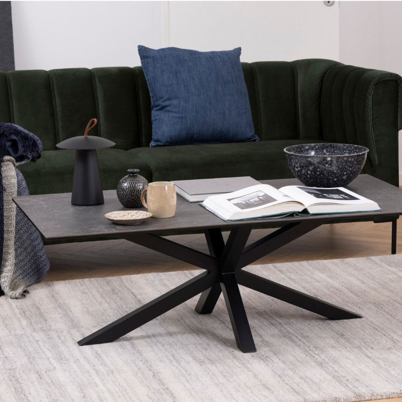 Heaven Ceramic Coffee Table in Black