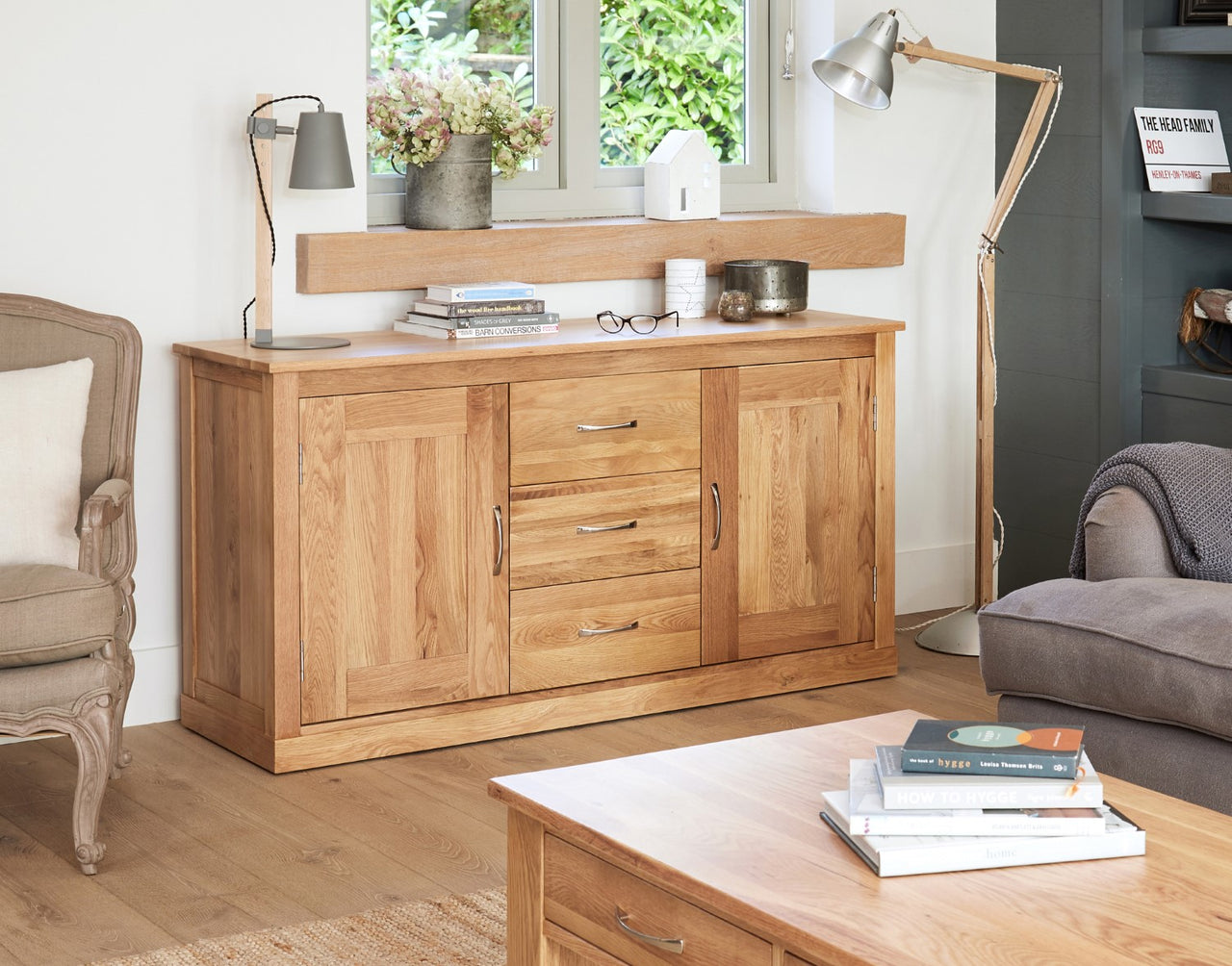 Light Oak Large Sideboard 3 Middle Drawers 2 Side Storage Cupboards